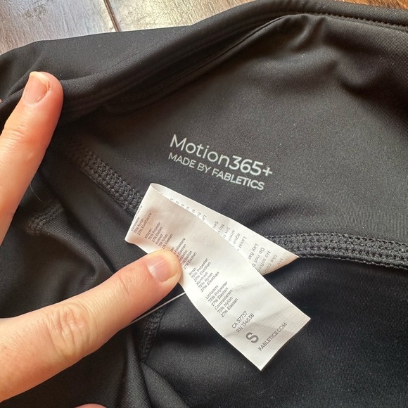 Fabletics Anywhere Motion365+ High-Waisted Legging NWT - Picture 5 of 12